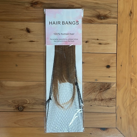 7 PIECE BUNDLE BOX Hair topper, Hair Bangs and messy buns all brand new! - Picture 13 of 16